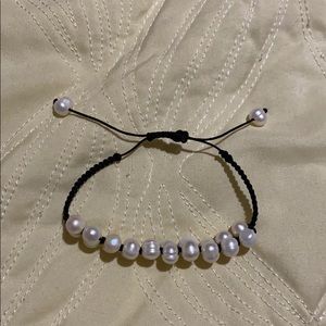 Pearl bracelet